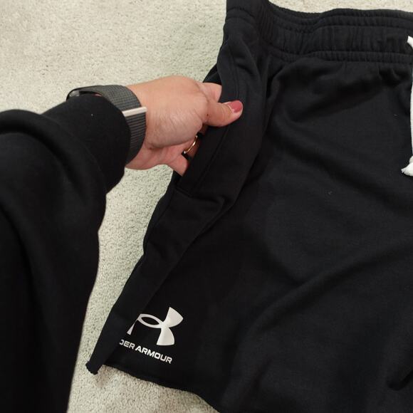 NWT Under Armour Mens UA Rival Terry 6" Activewear Shorts Loose Fit Black Sz 2XL - Picture 4 of 7